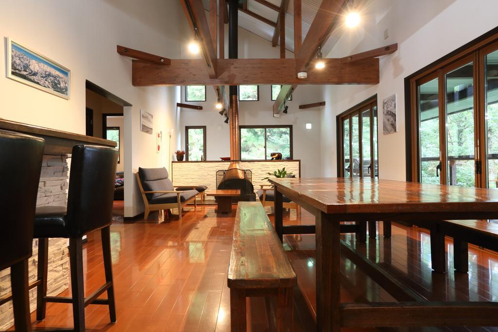 Bears Den Mountain Lodge Hakuba Exterior foto